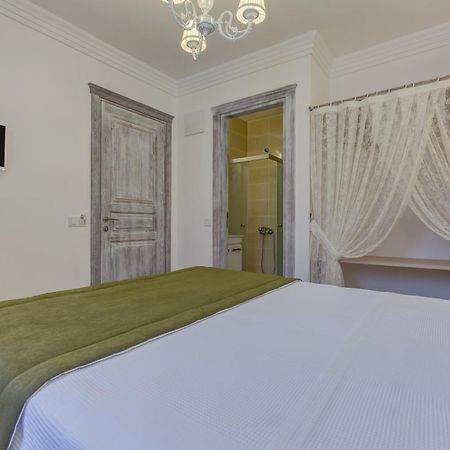 Bellapietra Hotel Alacati Room photo
