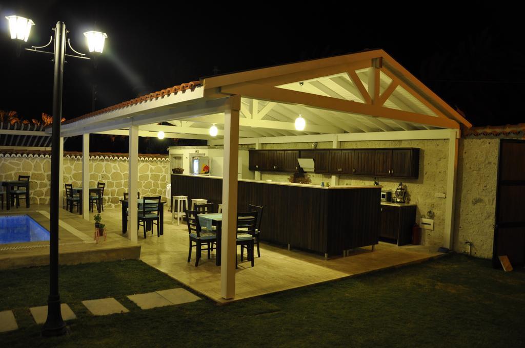 Bellapietra Hotel Alacati Exterior photo